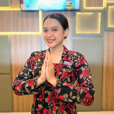 Uniq Hotel Yogyakarta Kültér fotó