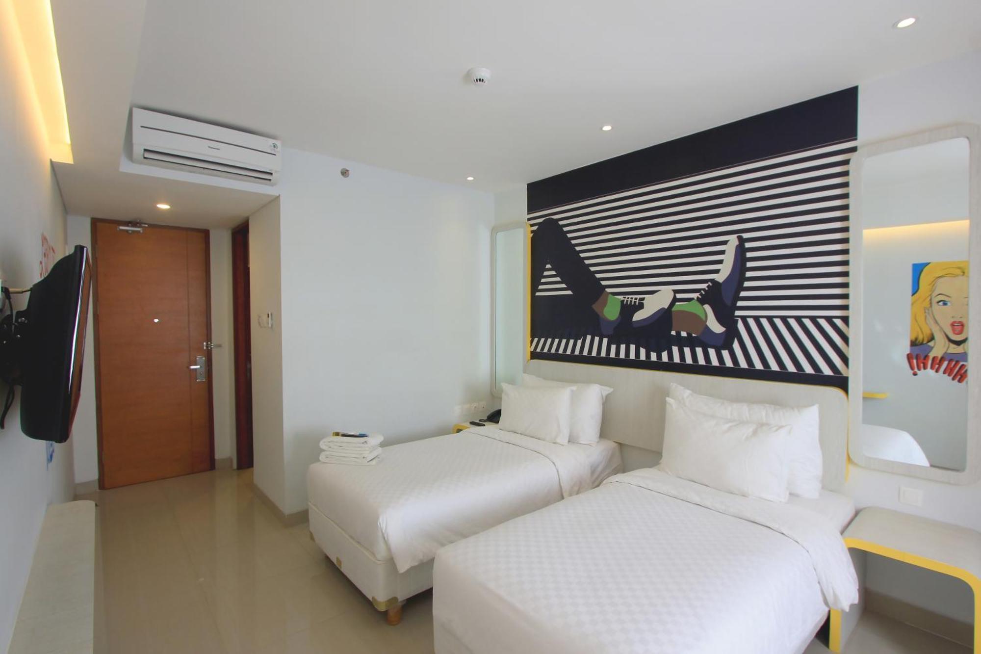 Uniq Hotel Yogyakarta Kültér fotó