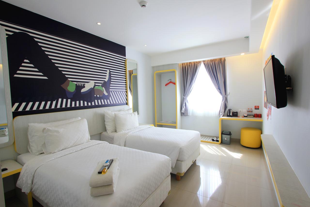 Uniq Hotel Yogyakarta Kültér fotó