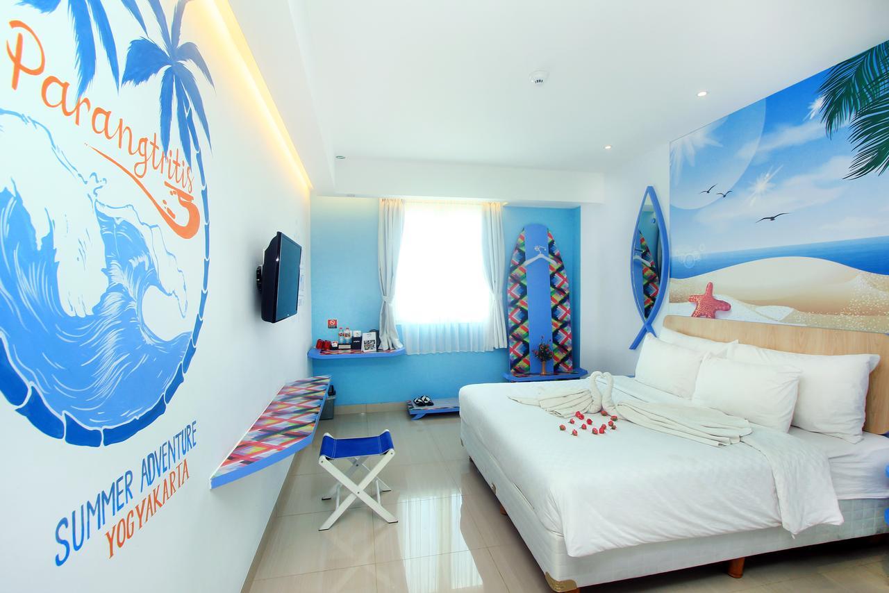 Uniq Hotel Yogyakarta Kültér fotó