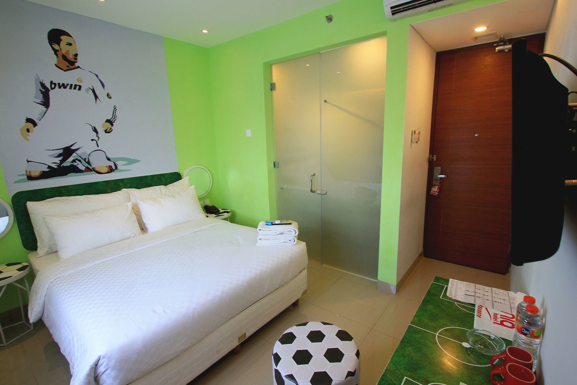 Uniq Hotel Yogyakarta Kültér fotó